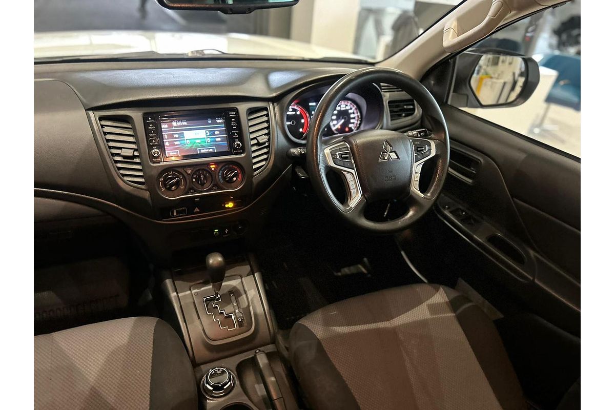 2021 Mitsubishi Triton GLX ADAS MR 4X4