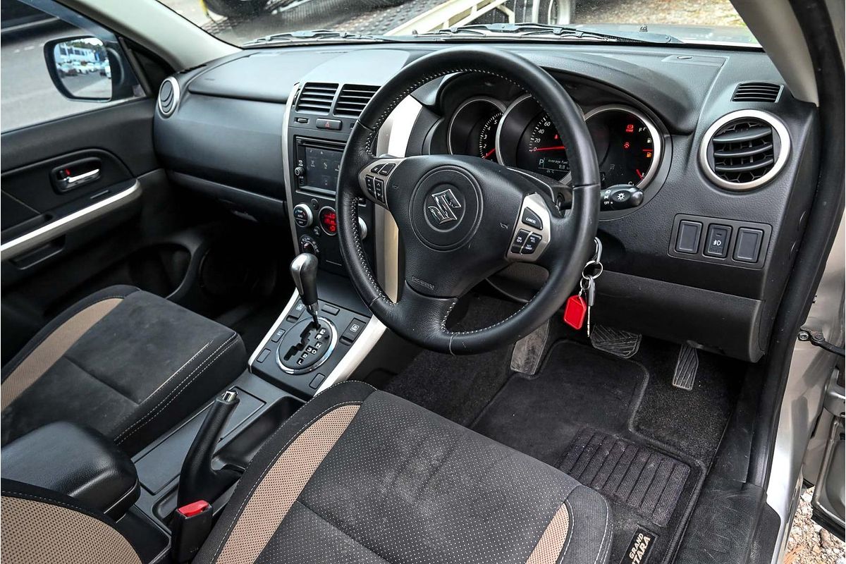 2016 Suzuki Grand Vitara Sport JB