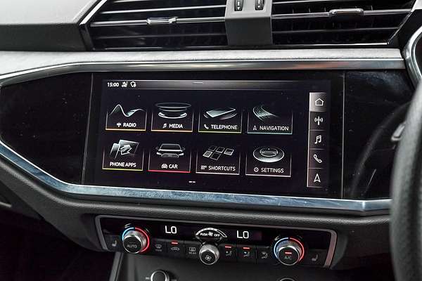 2021 Audi Q3 40 TFSI S line F3