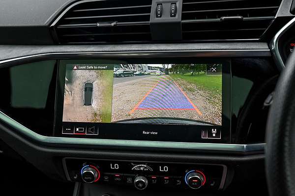 2021 Audi Q3 40 TFSI S line F3