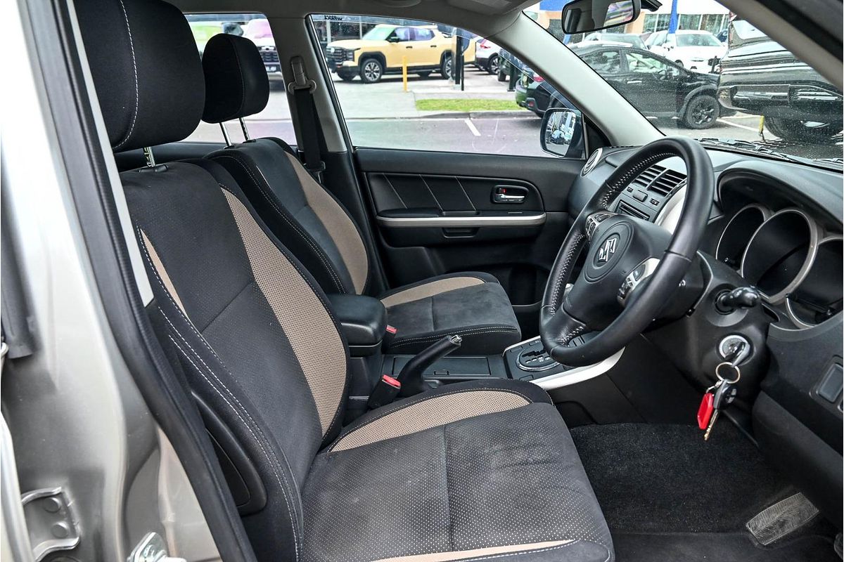 2016 Suzuki Grand Vitara Sport JB