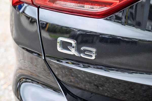 2021 Audi Q3 40 TFSI S line F3