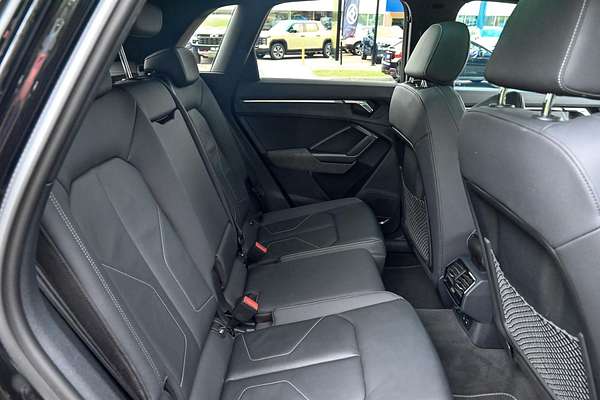 2021 Audi Q3 40 TFSI S line F3