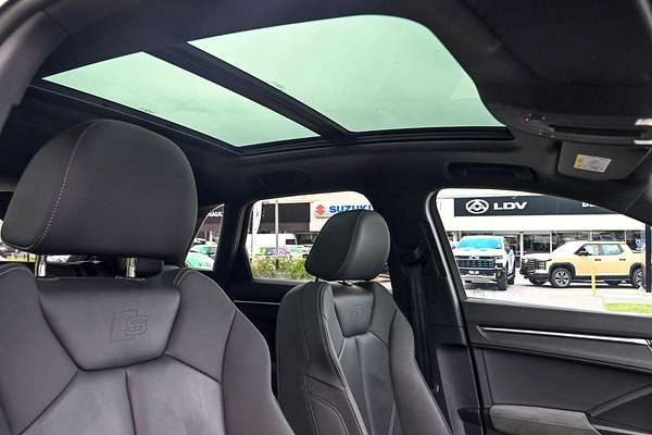 2021 Audi Q3 40 TFSI S line F3