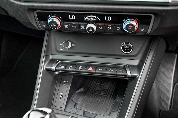 2021 Audi Q3 40 TFSI S line F3