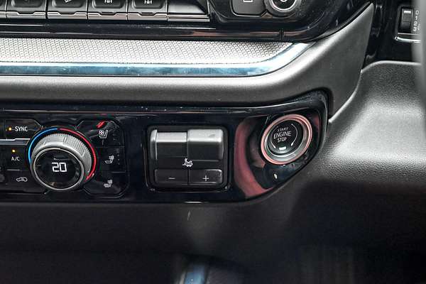 2025 Chevrolet Silverado 1500 ZR2 W/Tech Pack T1 4X4