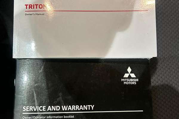 2021 Mitsubishi Triton GLX ADAS MR 4X4