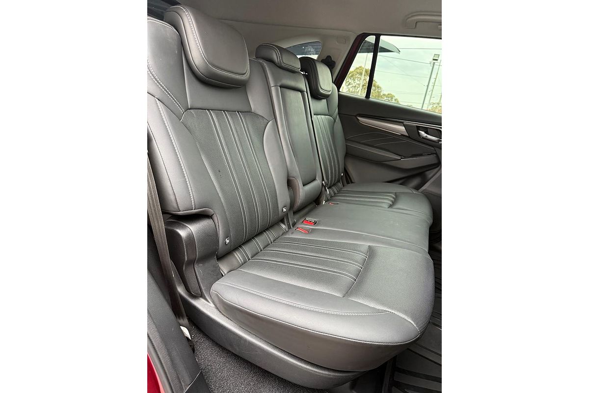 2022 Isuzu MU-X LS-T