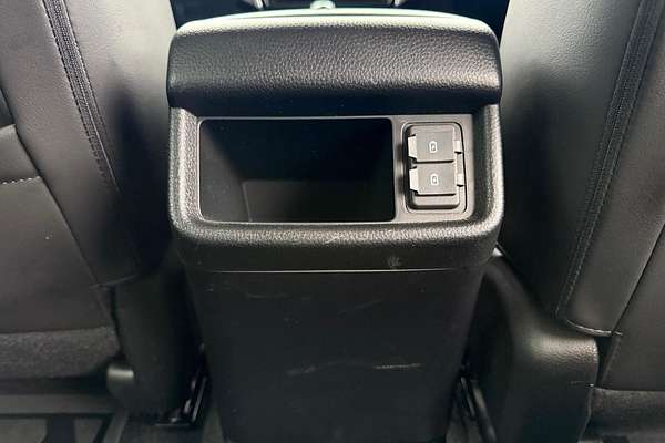 2022 Isuzu MU-X LS-T