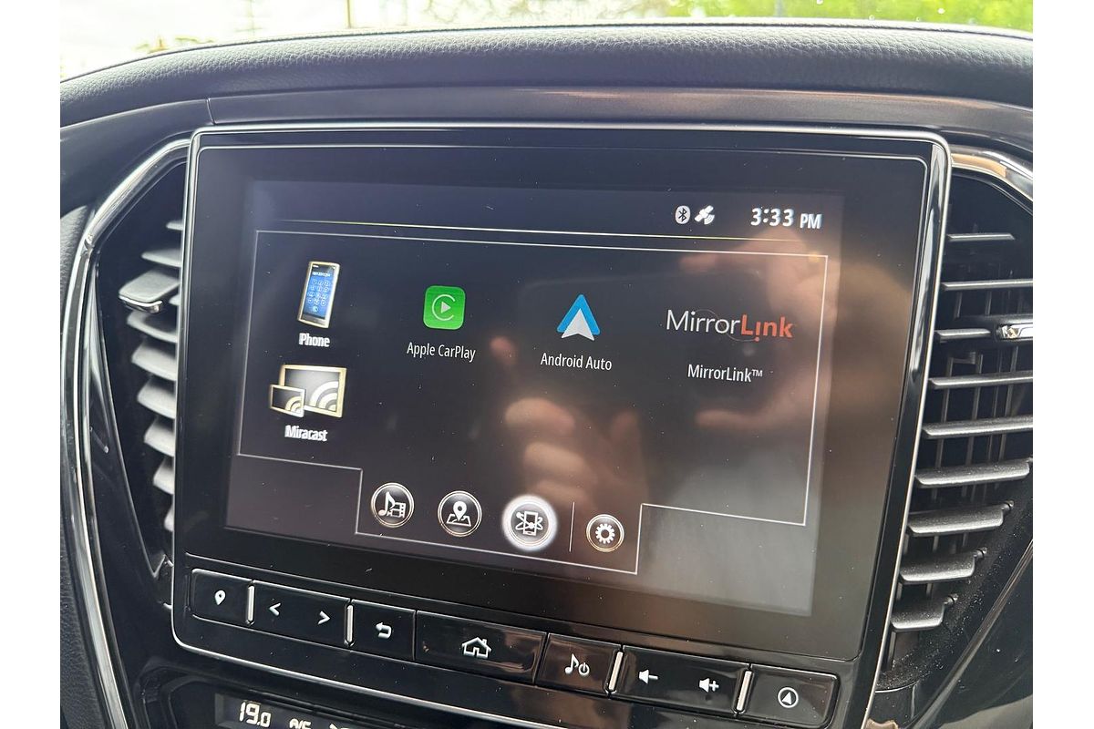 2022 Isuzu MU-X LS-T