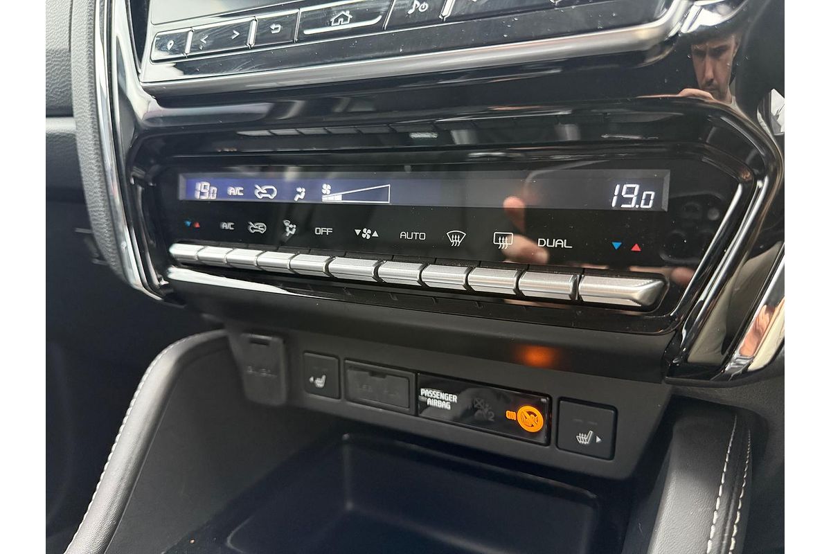 2022 Isuzu MU-X LS-T