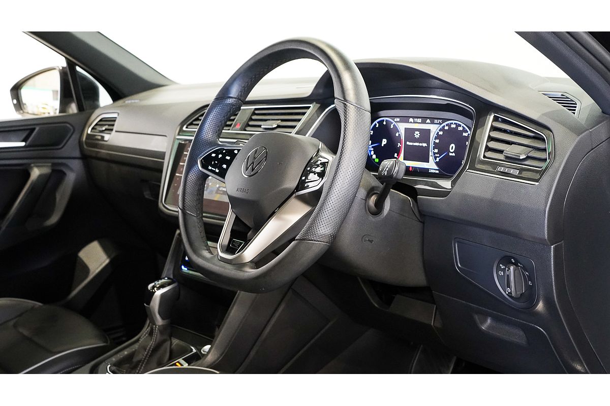 2023 Volkswagen Tiguan 162TSI R-Line 5N