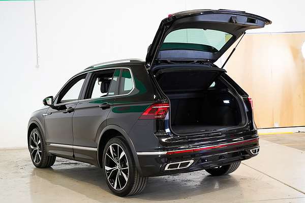 2023 Volkswagen Tiguan 162TSI R-Line 5N
