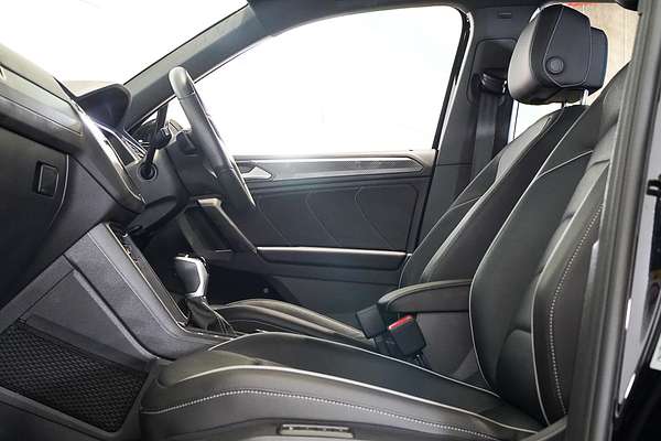 2023 Volkswagen Tiguan 162TSI R-Line 5N