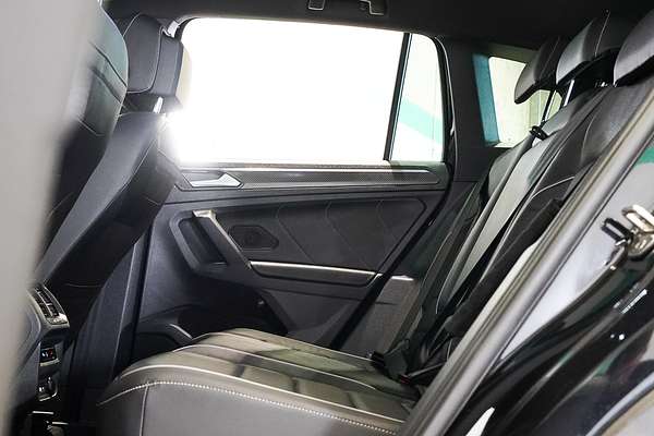 2023 Volkswagen Tiguan 162TSI R-Line 5N