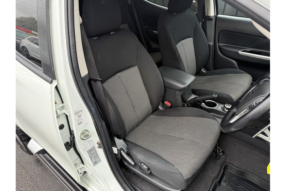 2019 Mitsubishi Triton GLS MR 4X4