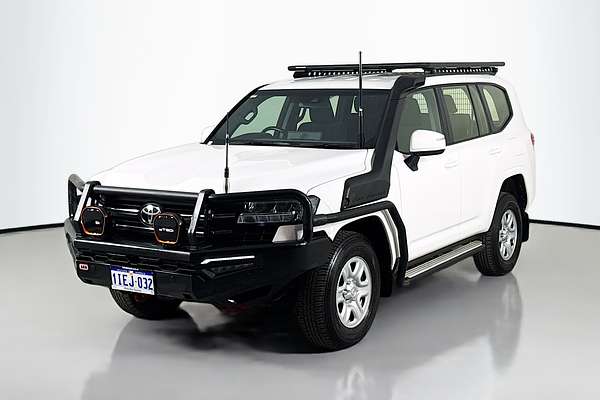2024 Toyota Landcruiser GX FJA300R