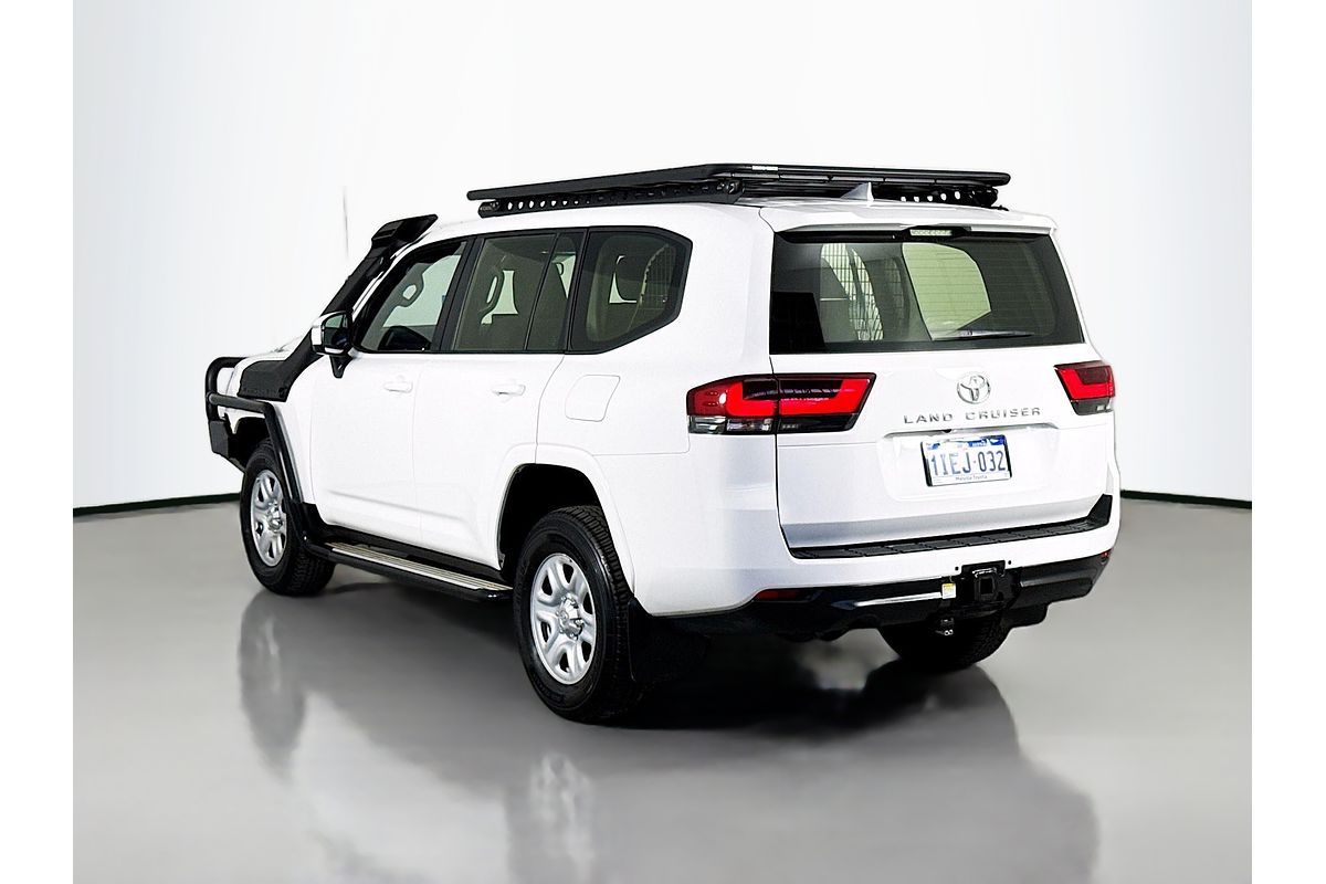 2024 Toyota Landcruiser GX FJA300R