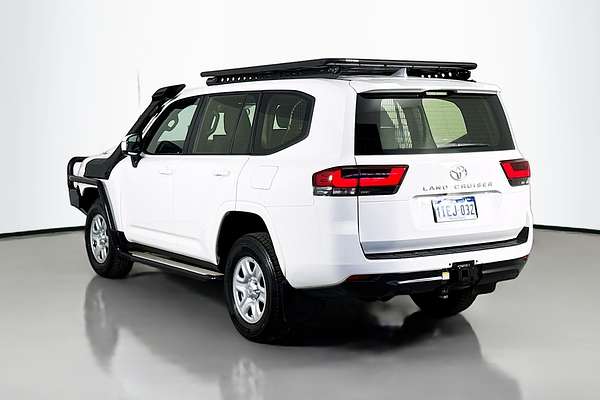 2024 Toyota Landcruiser GX FJA300R