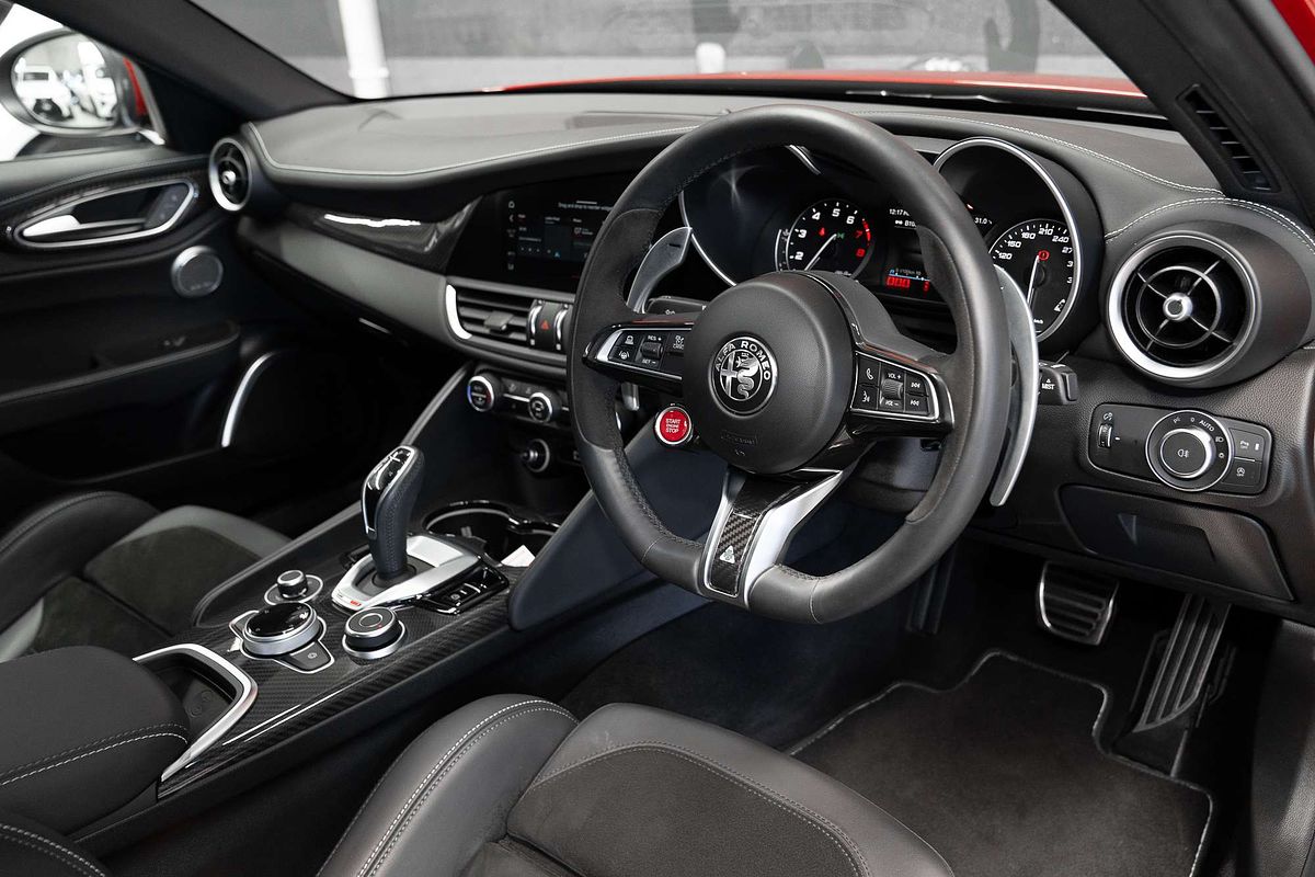 2021 Alfa Romeo Giulia Quadrifoglio Series 2