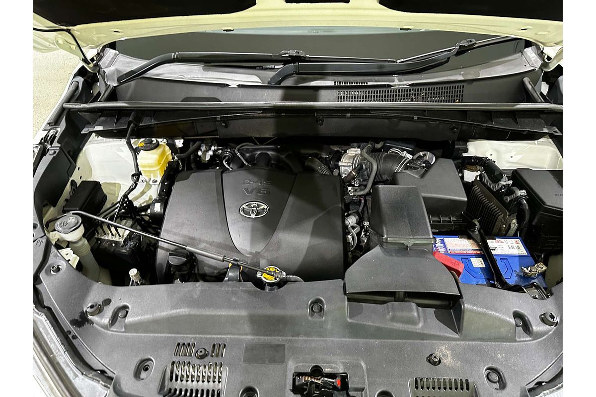 2017 Toyota Kluger GX GSU55R