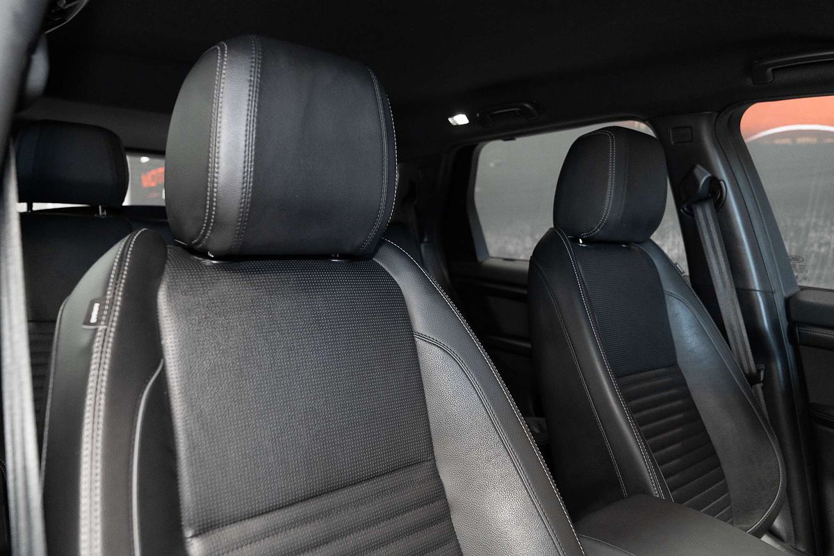 2023 Land Rover Discovery Sport P250 Dynamic SE L550