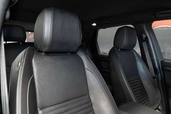 2023 Land Rover Discovery Sport P250 Dynamic SE L550