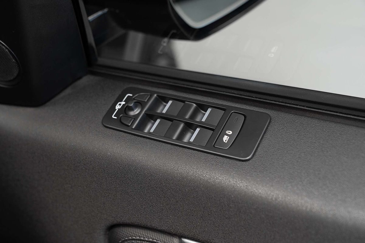 2023 Land Rover Discovery Sport P250 Dynamic SE L550