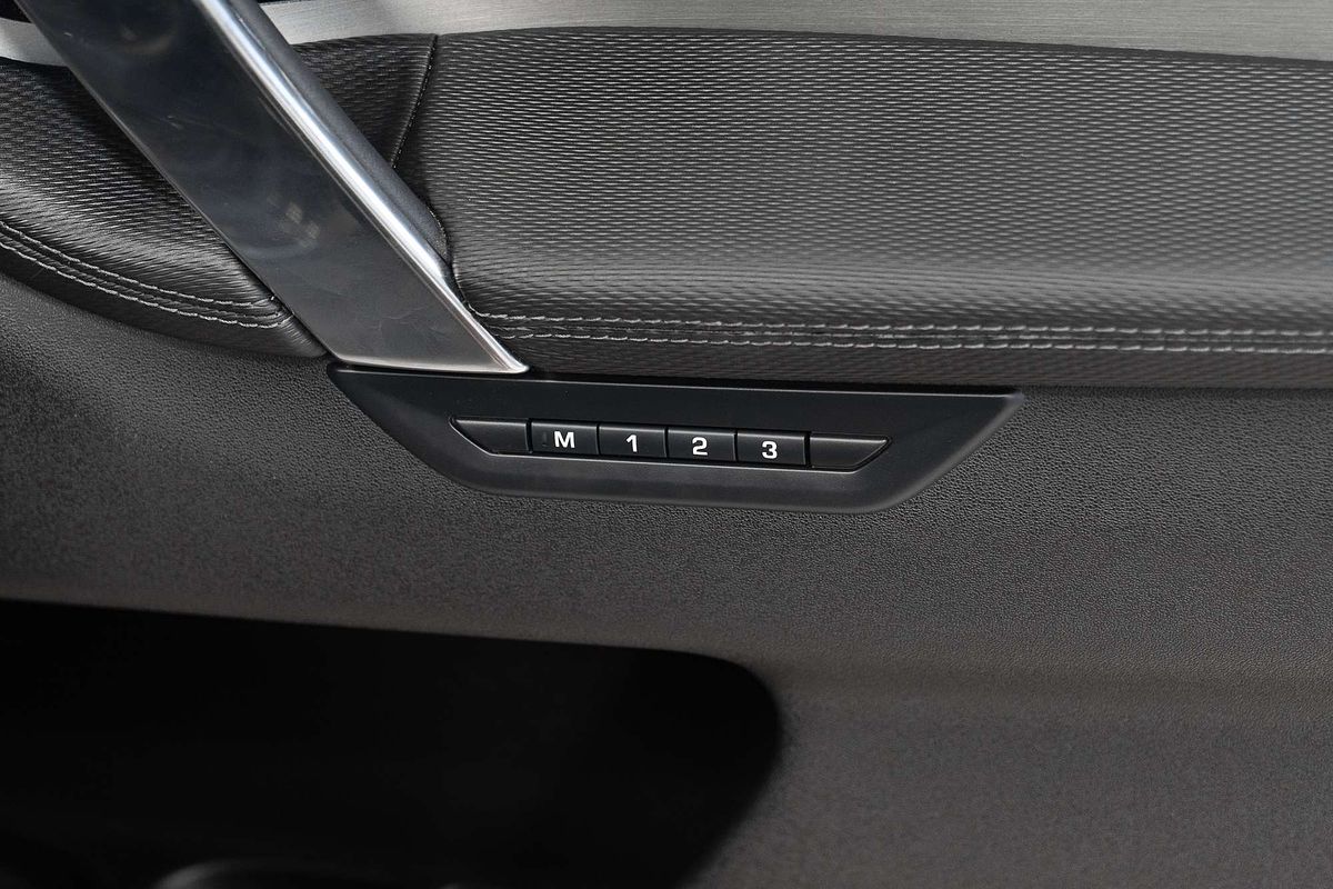 2023 Land Rover Discovery Sport P250 Dynamic SE L550