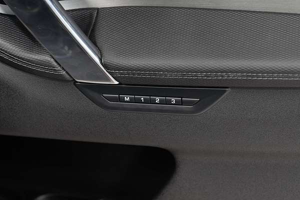 2023 Land Rover Discovery Sport P250 Dynamic SE L550