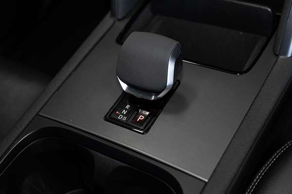 2023 Land Rover Discovery Sport P250 Dynamic SE L550