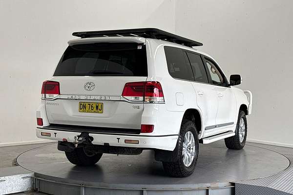 2016 Toyota Landcruiser Sahara VDJ200R