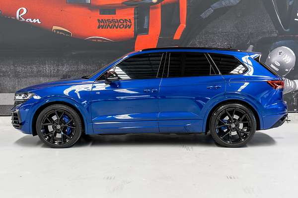 2024 Volkswagen Touareg R RC