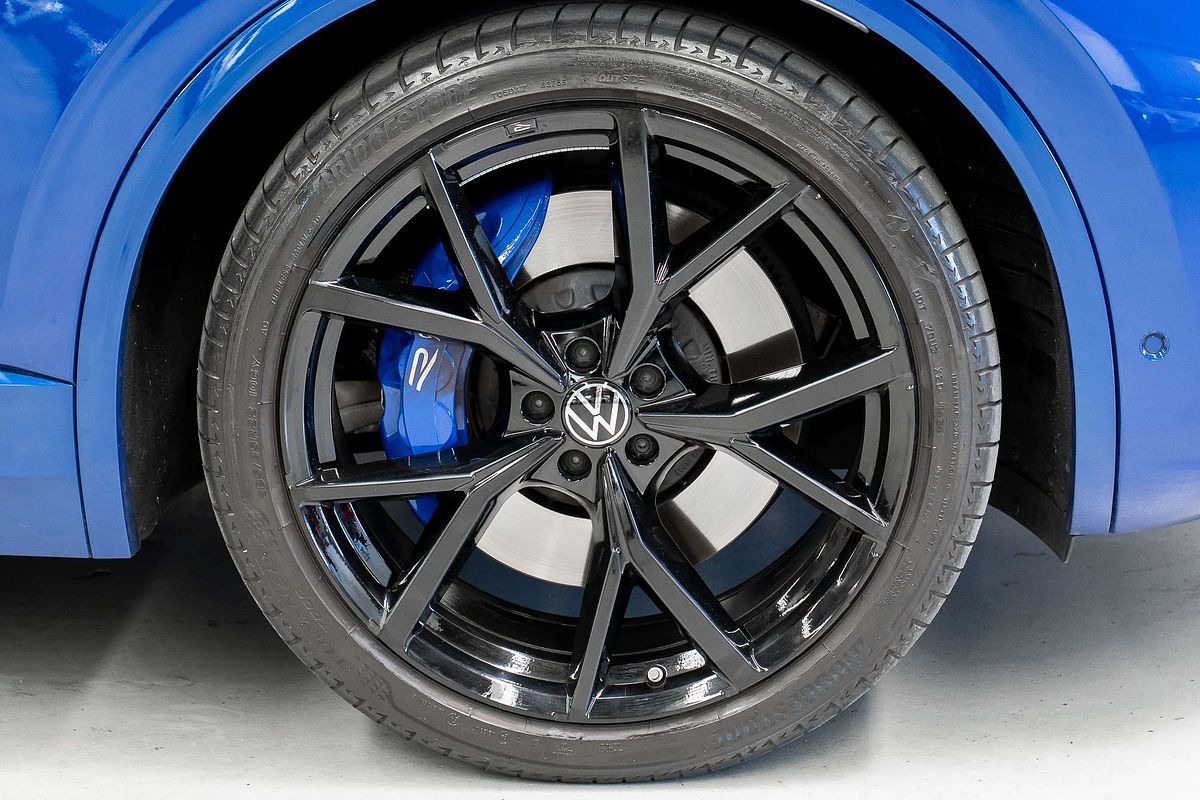 2024 Volkswagen Touareg R RC