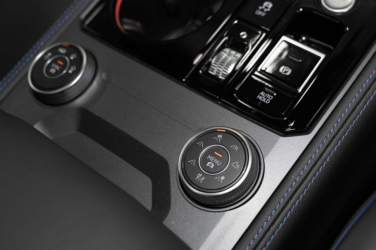 2024 Volkswagen Touareg R RC