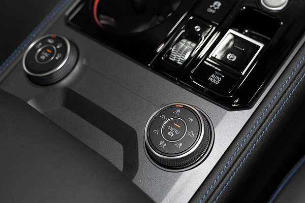 2024 Volkswagen Touareg R RC