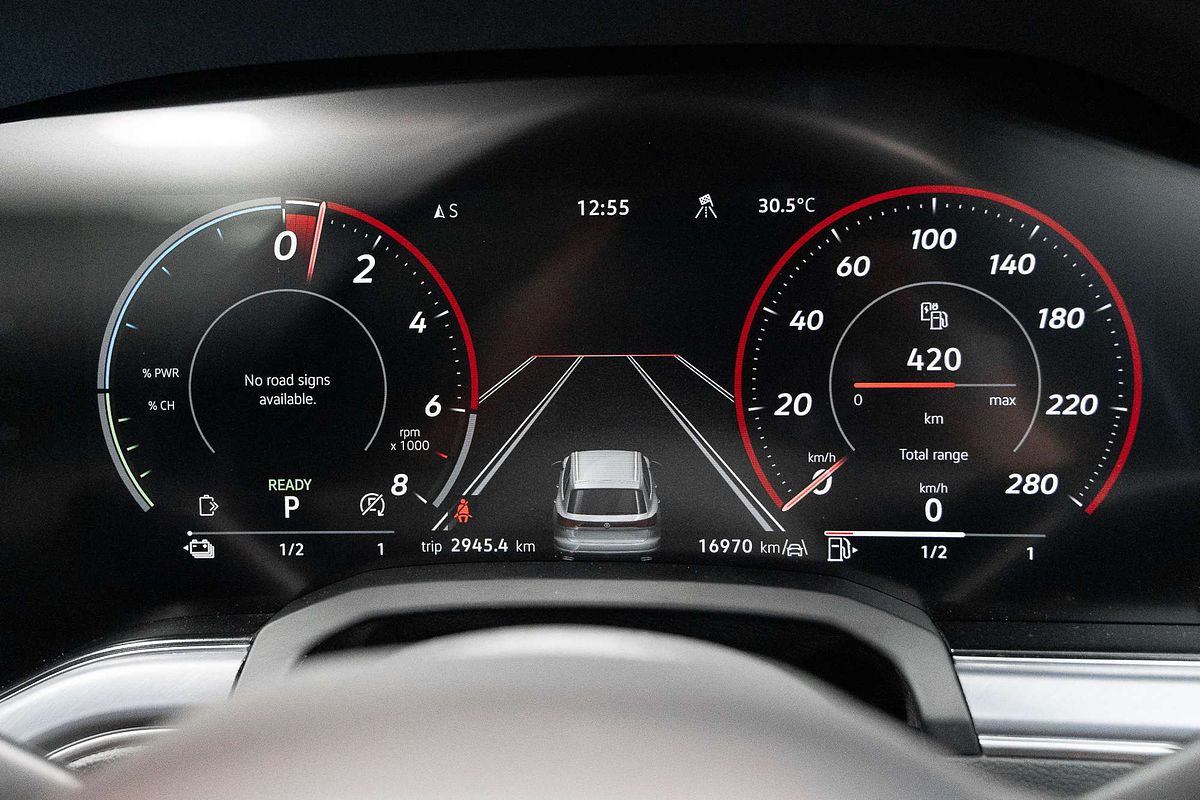 2024 Volkswagen Touareg R RC