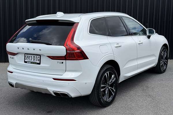 2018 Volvo XC60 T5 Momentum