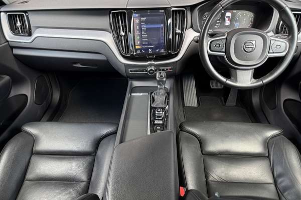 2018 Volvo XC60 T5 Momentum