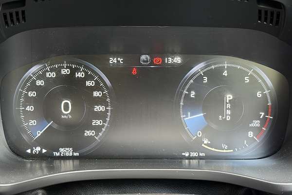 2018 Volvo XC60 T5 Momentum