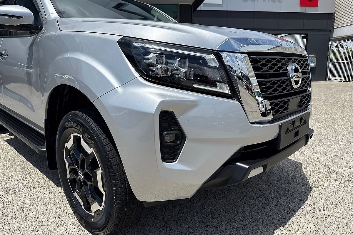 2025 Nissan Navara ST-X D23 4X4