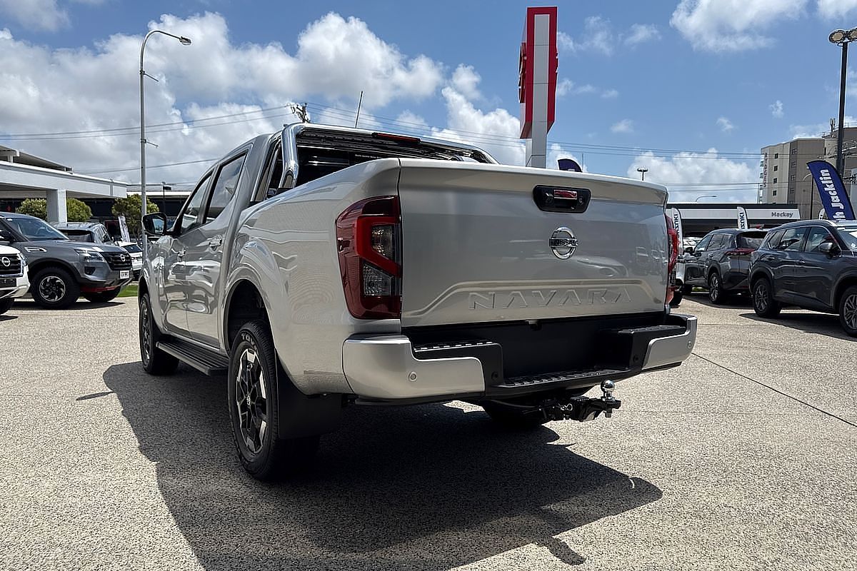 2025 Nissan Navara ST-X D23 4X4