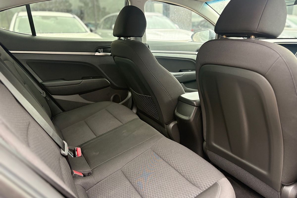 2020 Hyundai Elantra Go AD.2