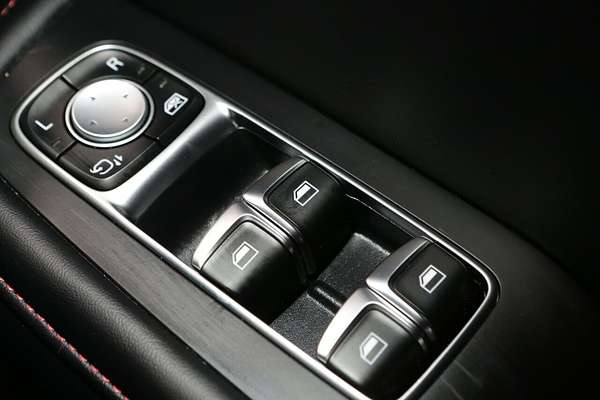 2024 MG HS Vibe SAS23