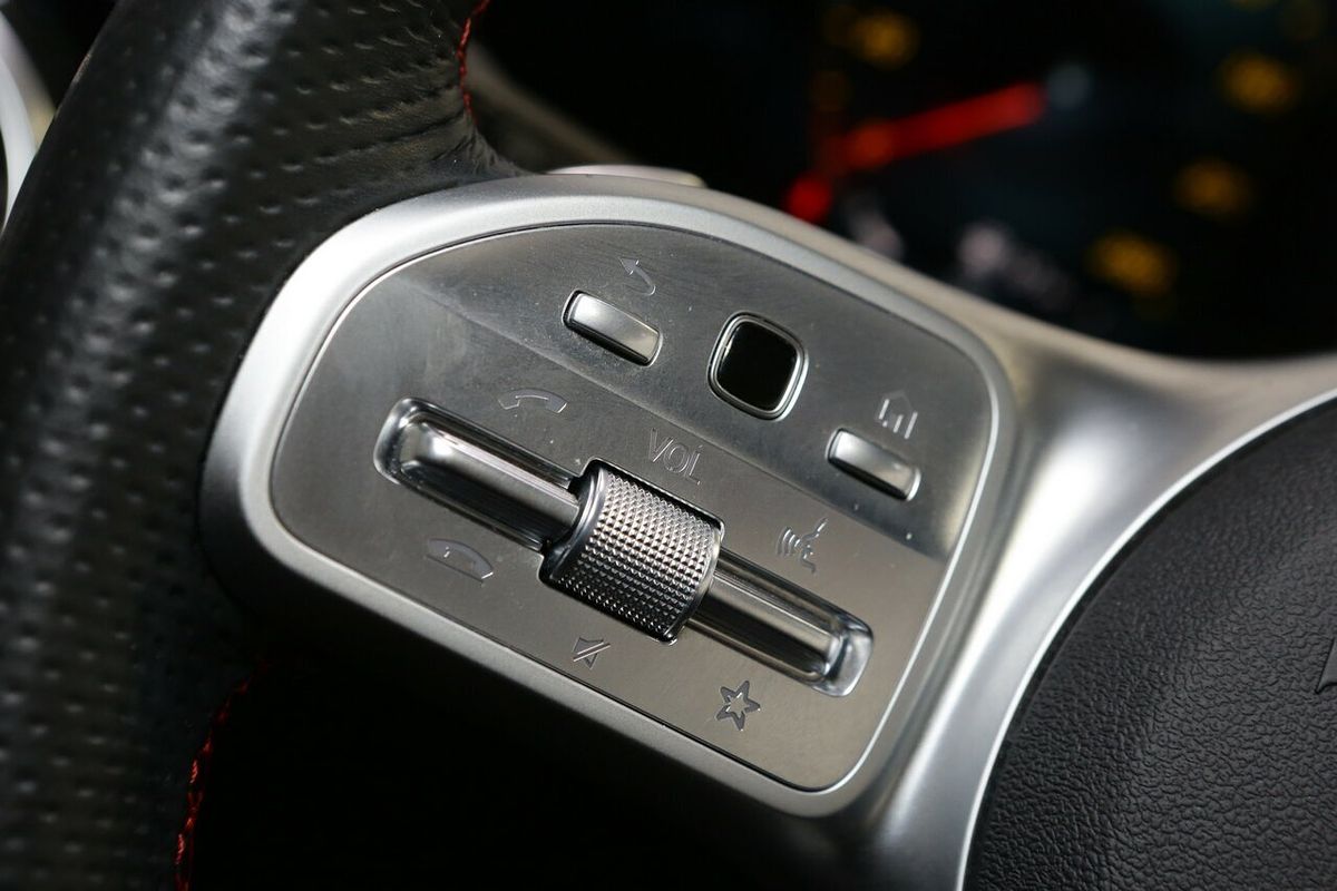 2021 Mercedes-Benz GLB-Class GLB250 X247