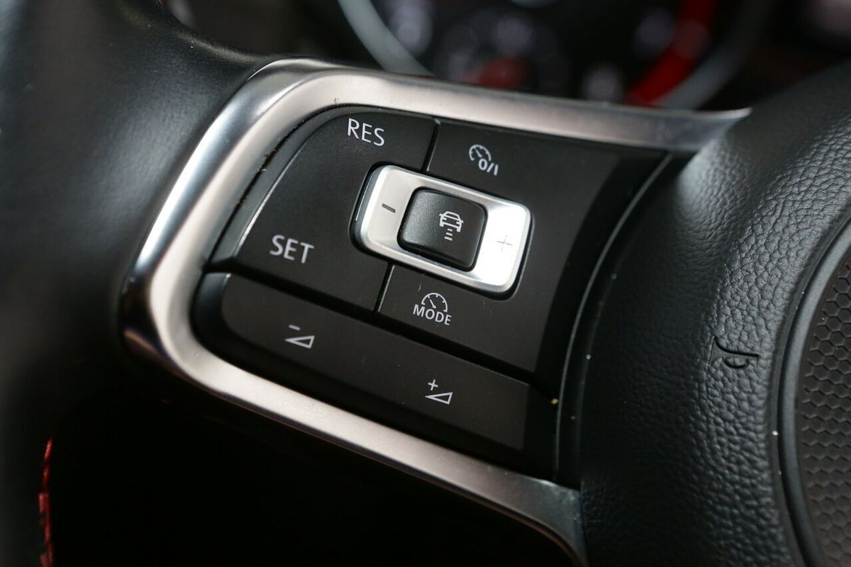 2018 Volkswagen Golf GTI 7.5