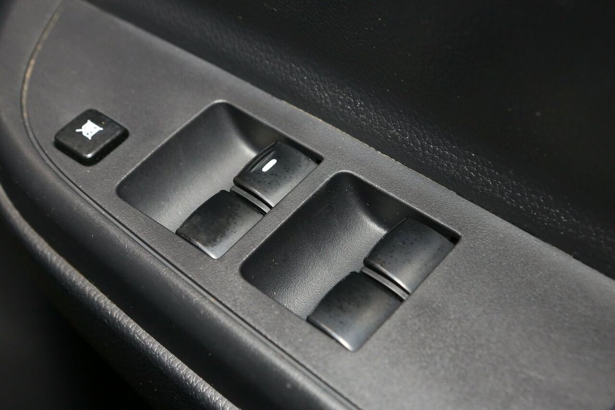 2023 Mitsubishi Triton GLX MR Rear Wheel Drive