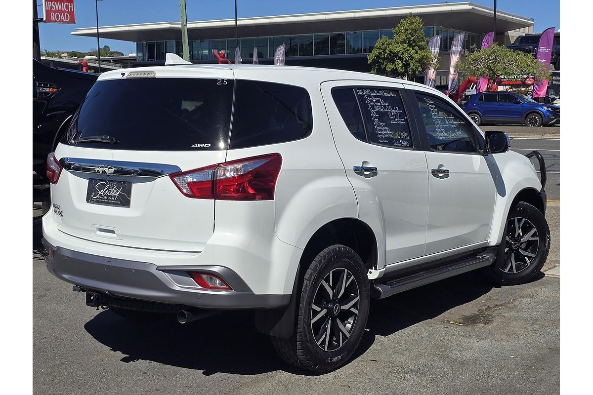 2021 Isuzu MU-X LS-U