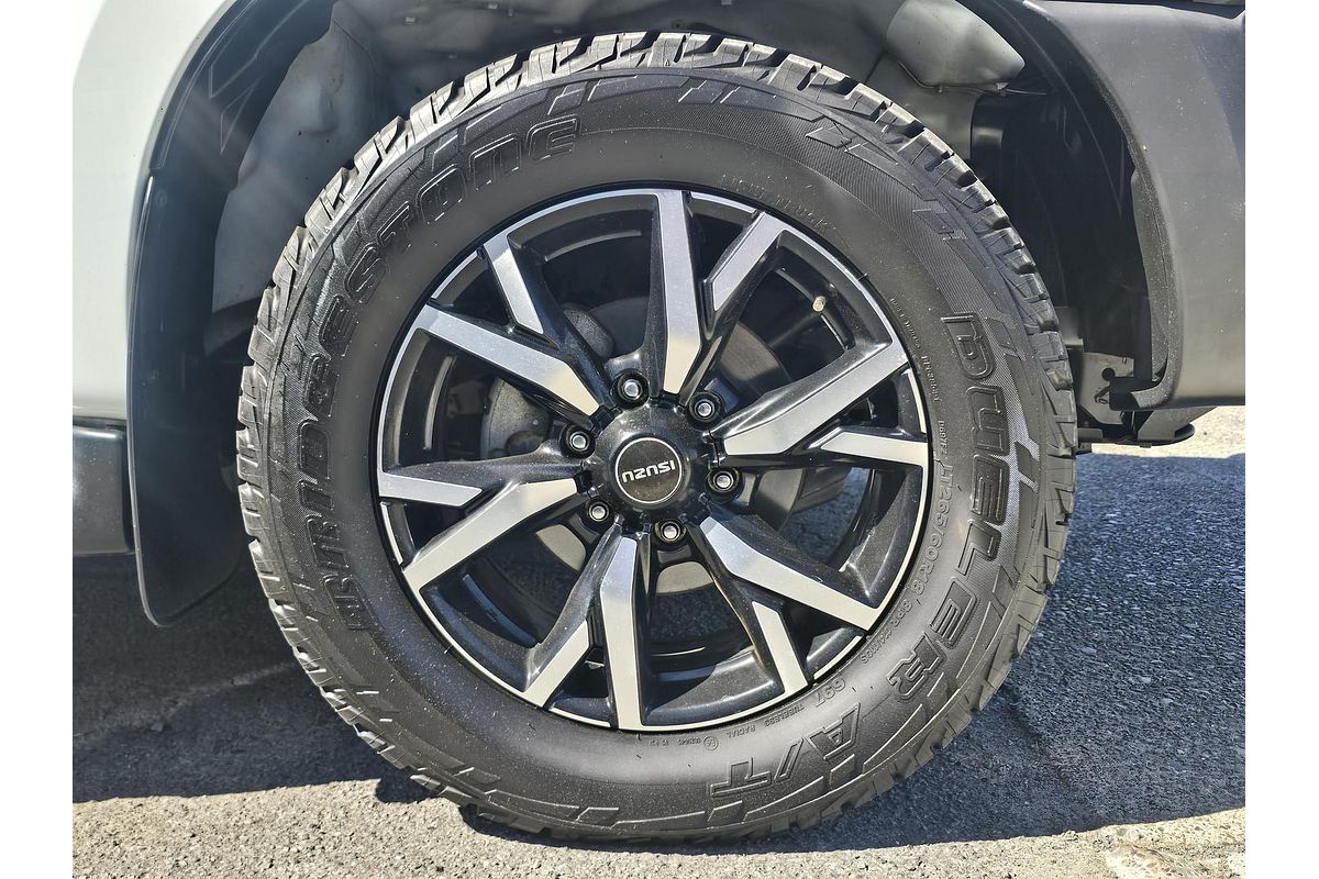 2021 Isuzu MU-X LS-U