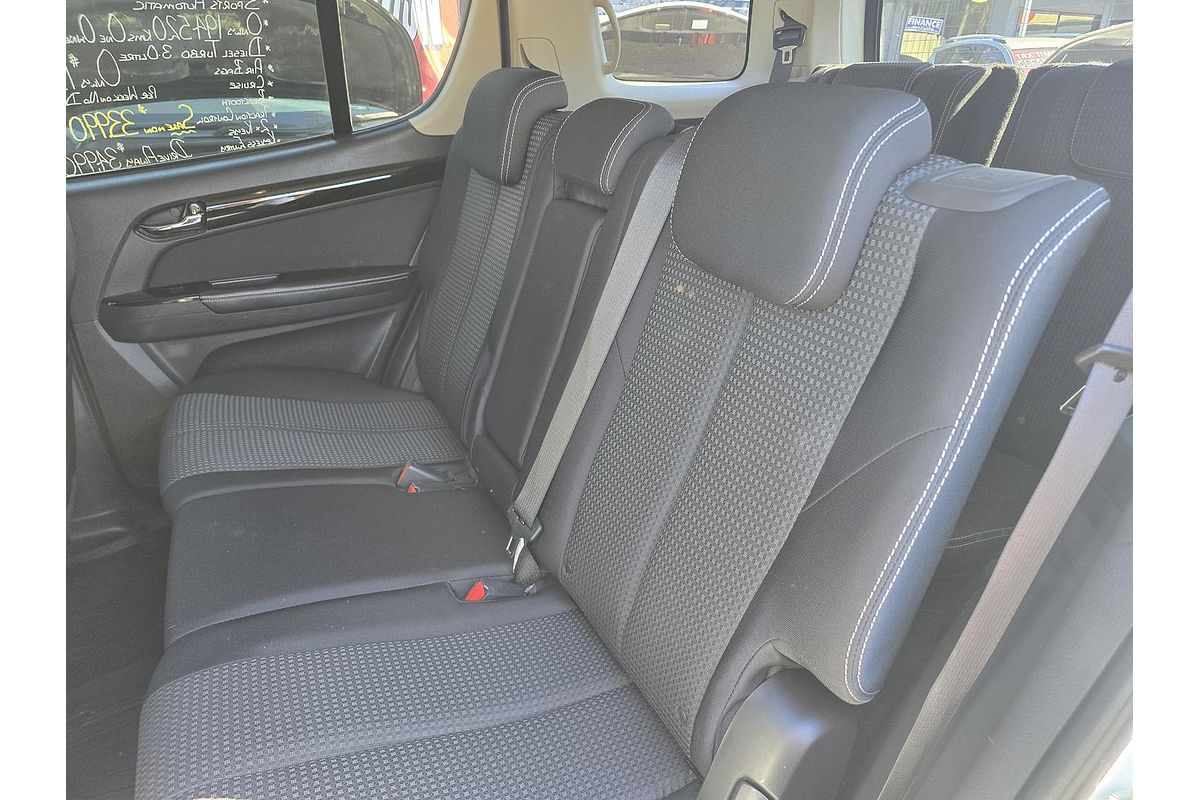 2021 Isuzu MU-X LS-U